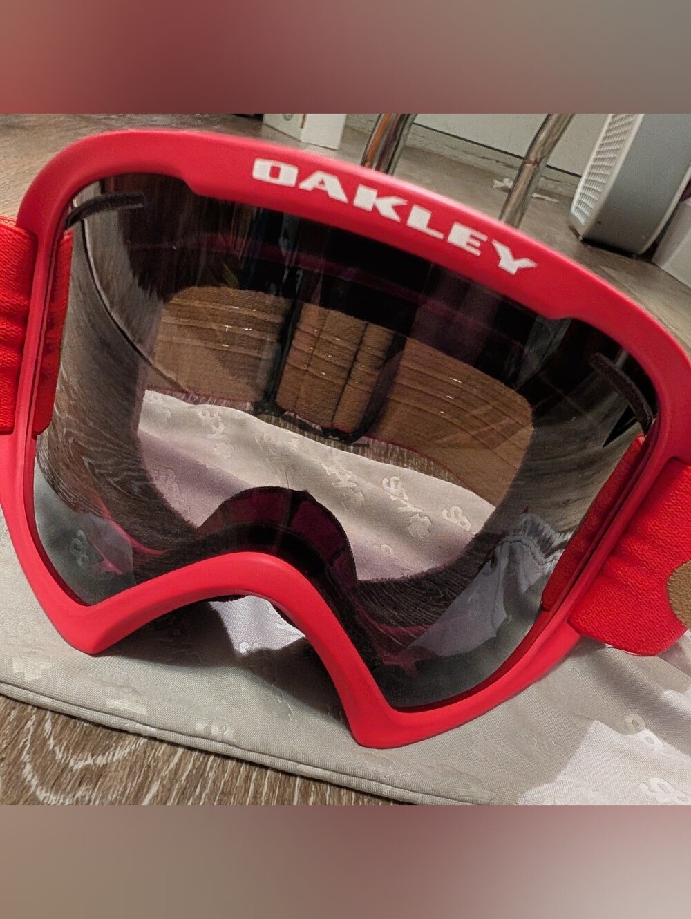 Oakley XL Viper Red Gold Goggles Compatible With Glasses. *Rare Colorway